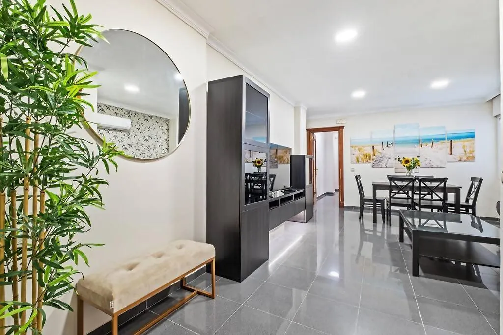 Apartament Piso En Atarazanas Malaga